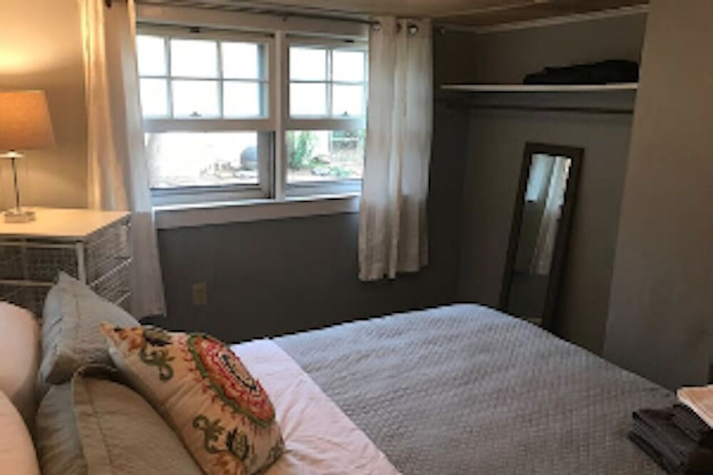 Photo of Bedroom in Shandon