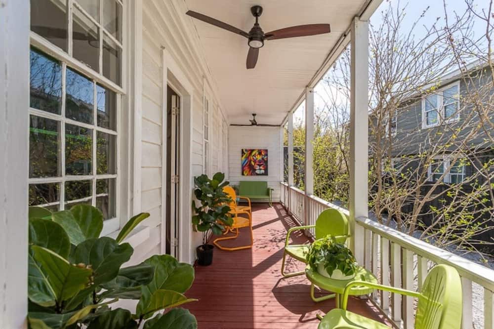 Photo of Outdoor in Westside