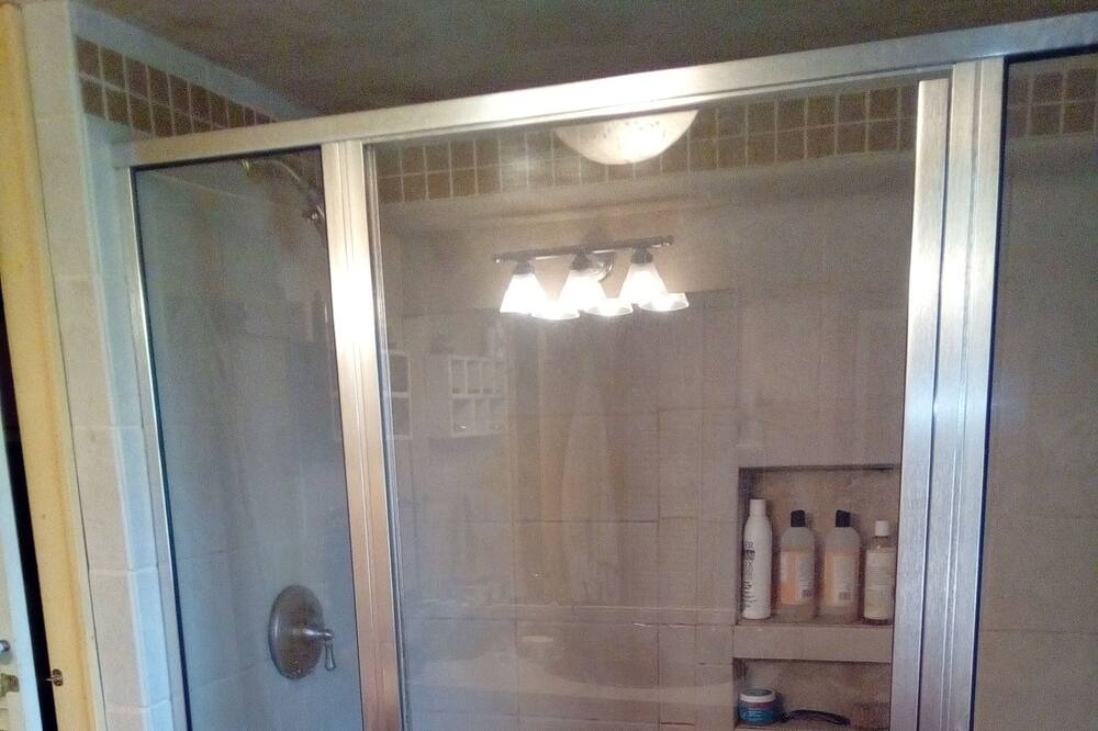 Photo of Bathroom in McClellanville