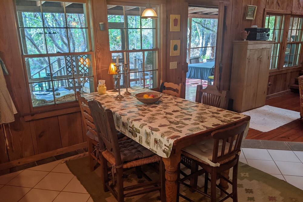 Photo of Kitchen in McClellanville