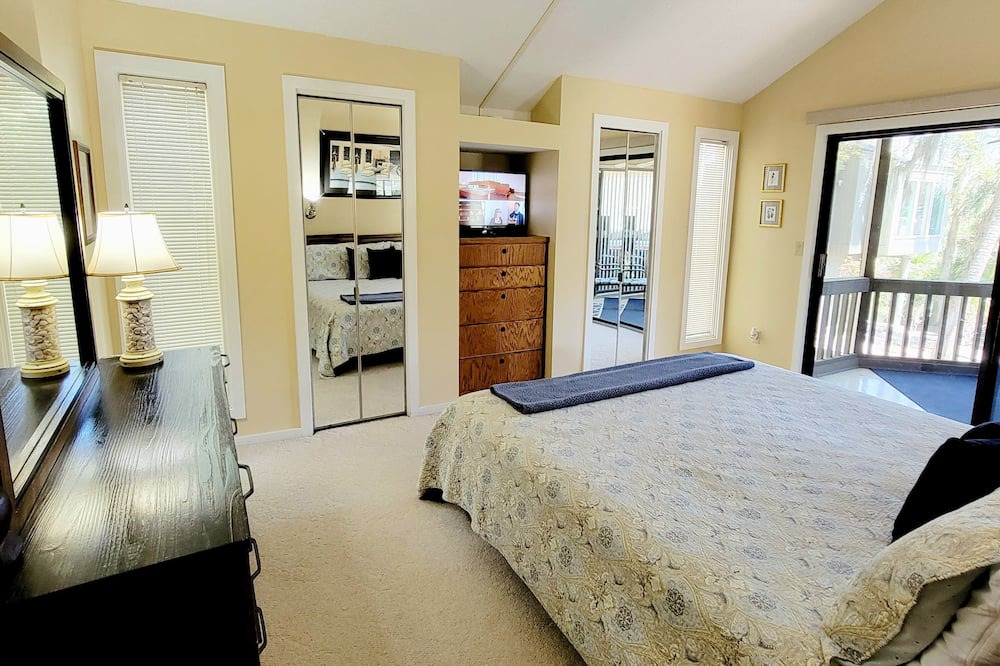 Photo of Bathroom in Ocean Ridge