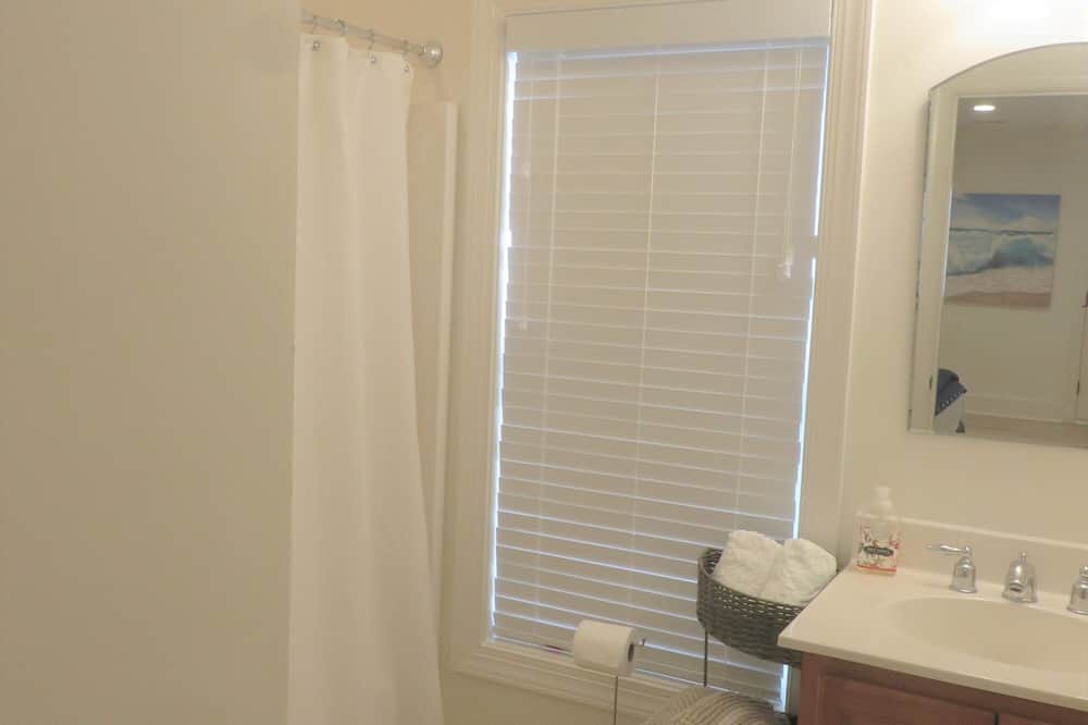Photo of Bathroom in Charleston