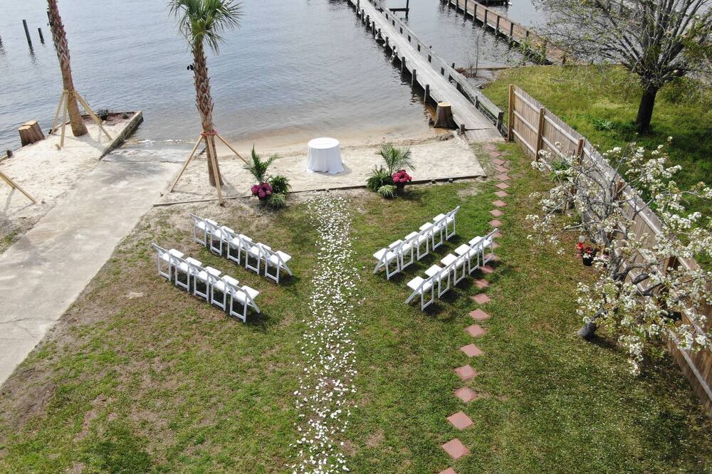 Photo of Others in Summerton