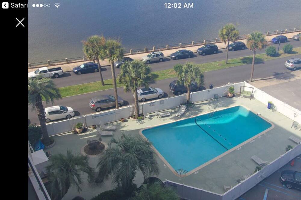 Photo of Outdoor in South of Broad