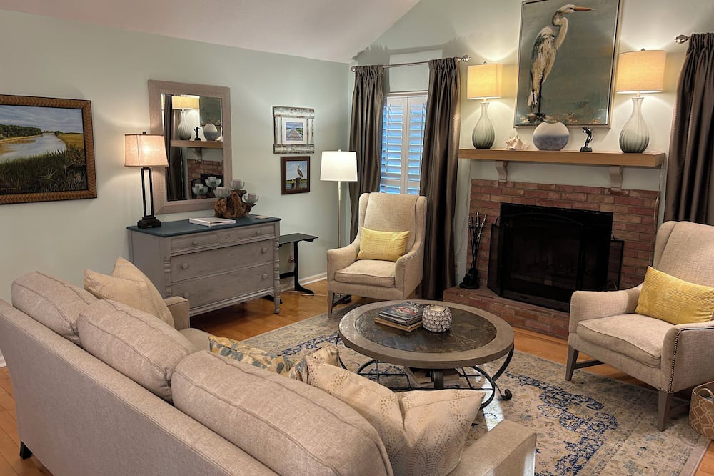 Photo of Livingroom in Old Village