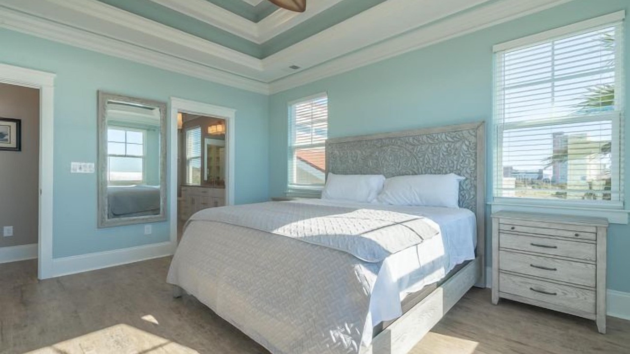 Photo of Bedroom in Atlantic Beach