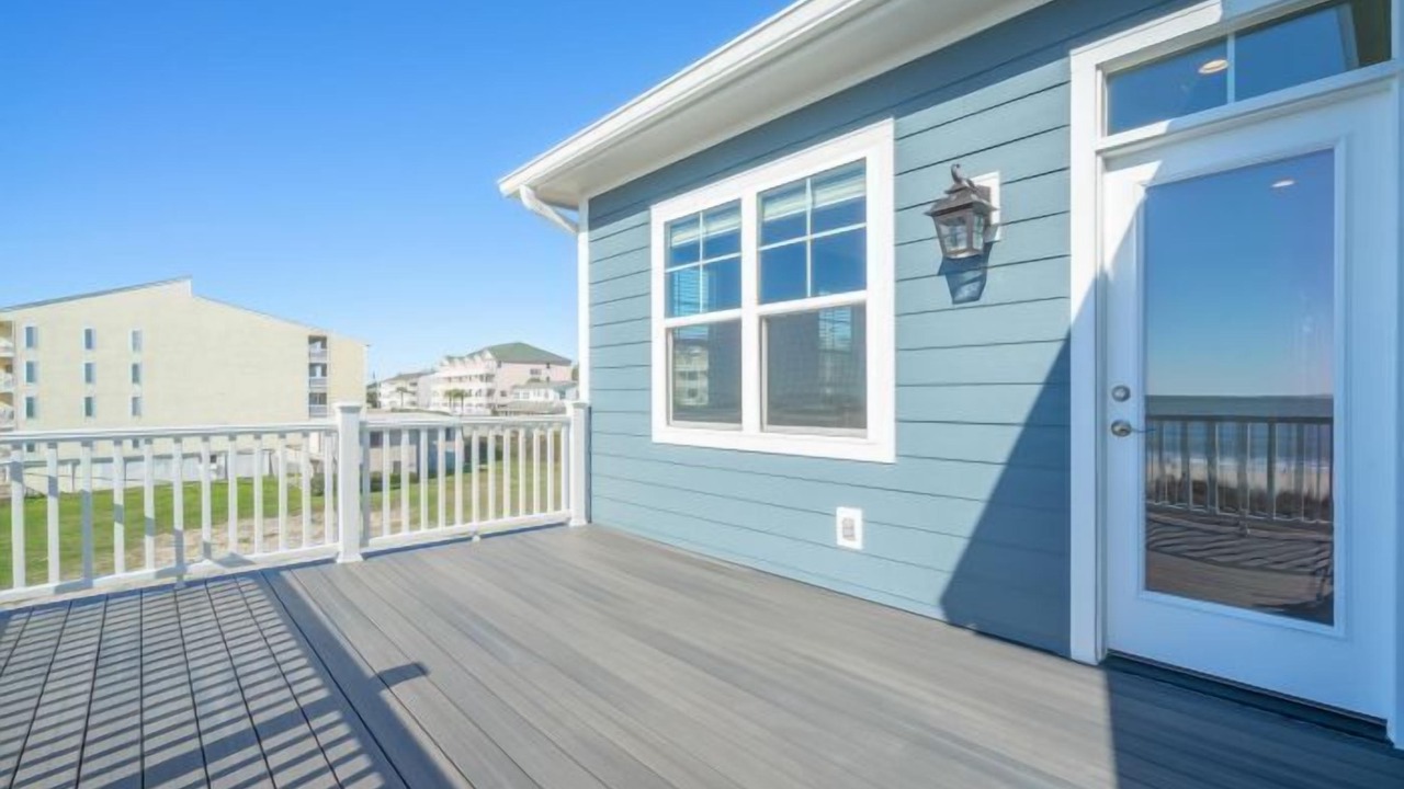 Photo of Bedroom in Atlantic Beach