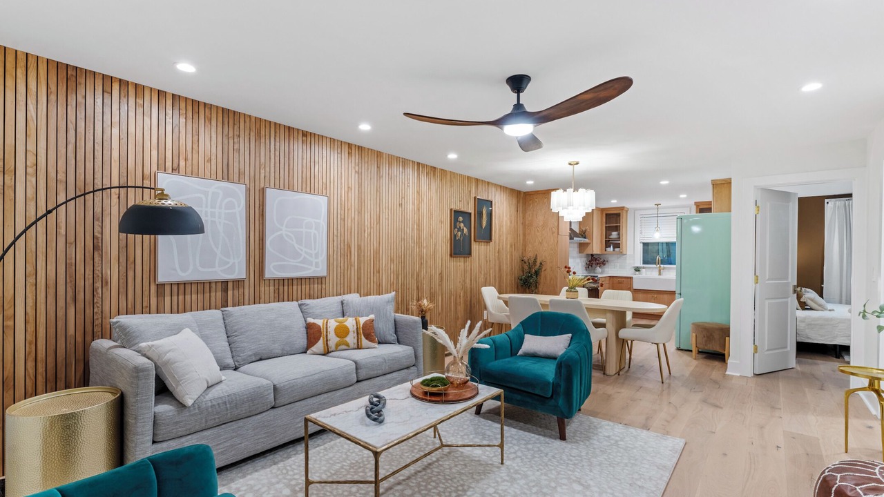Photo of Livingroom in Westside