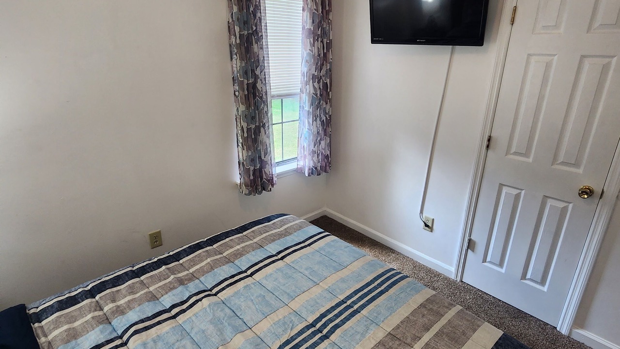 Photo of Bedroom in Ladson