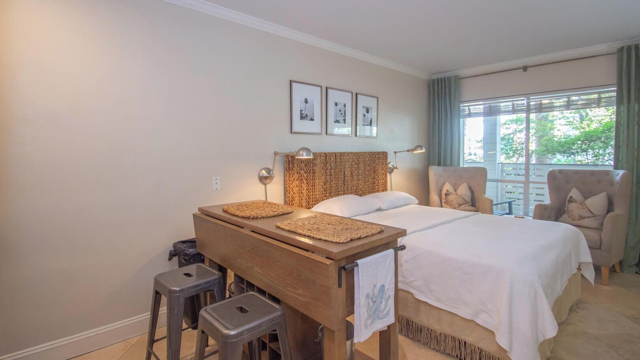 Photo of Bedroom in Saint Helena Island