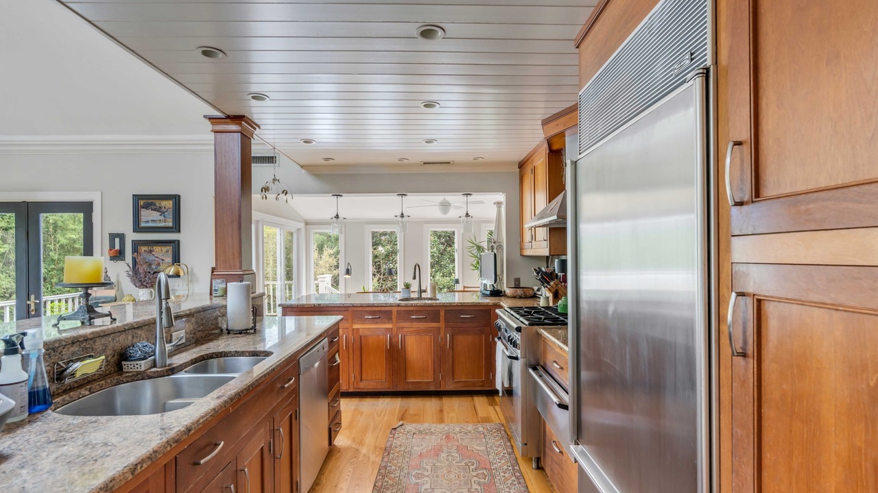 Photo of Kitchen in Sullivan's Island