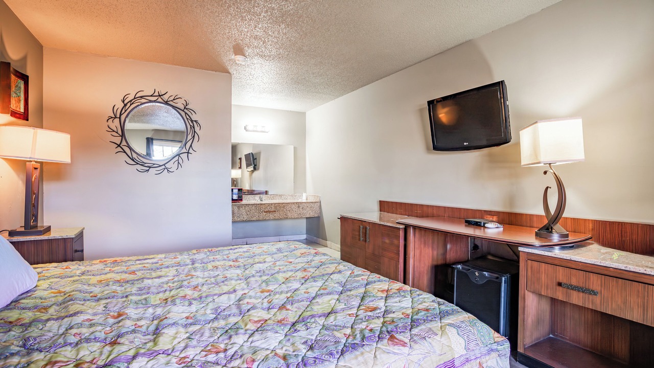 Photo of Bedroom in Walterboro - St. George