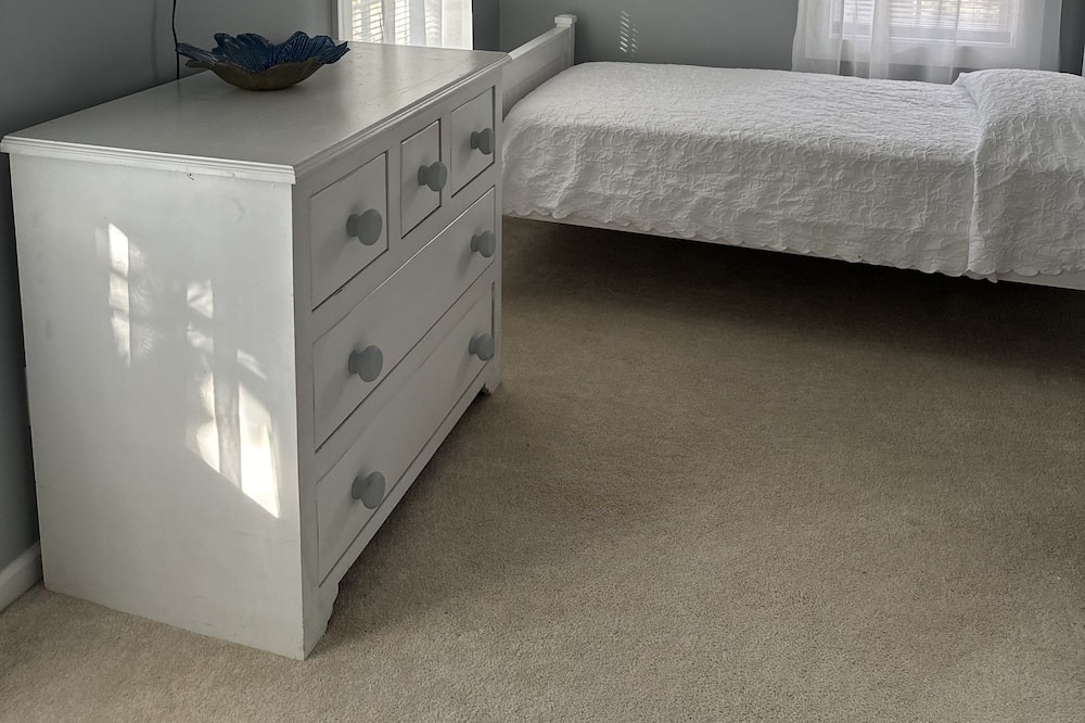 Photo of Bedroom in Summerville