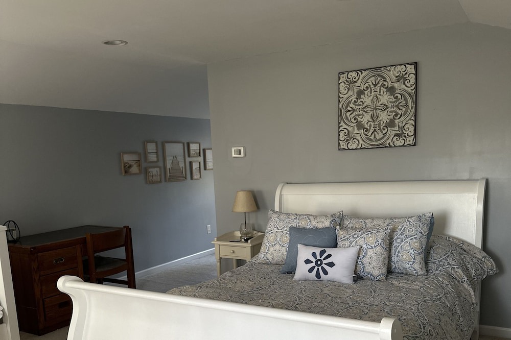Photo of Bedroom in Summerville