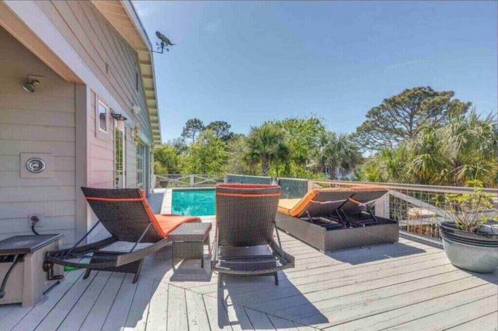 Photo of Patio Balcony in Sullivan's Island
