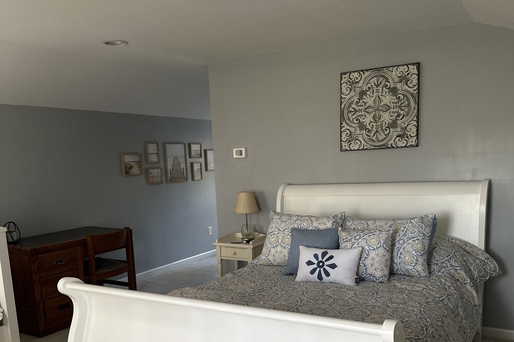 Photo of Bedroom in Summerville