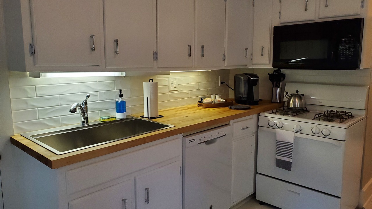 Photo of Kitchen in Summerville Historic District