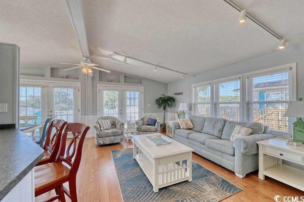 Photo of Livingroom in Garden City