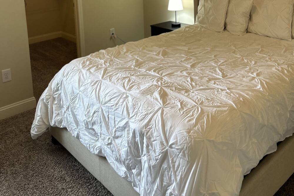 Photo of Bedroom in Brown Road