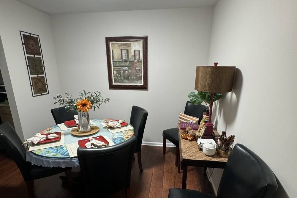Photo of Bedroom in Conway