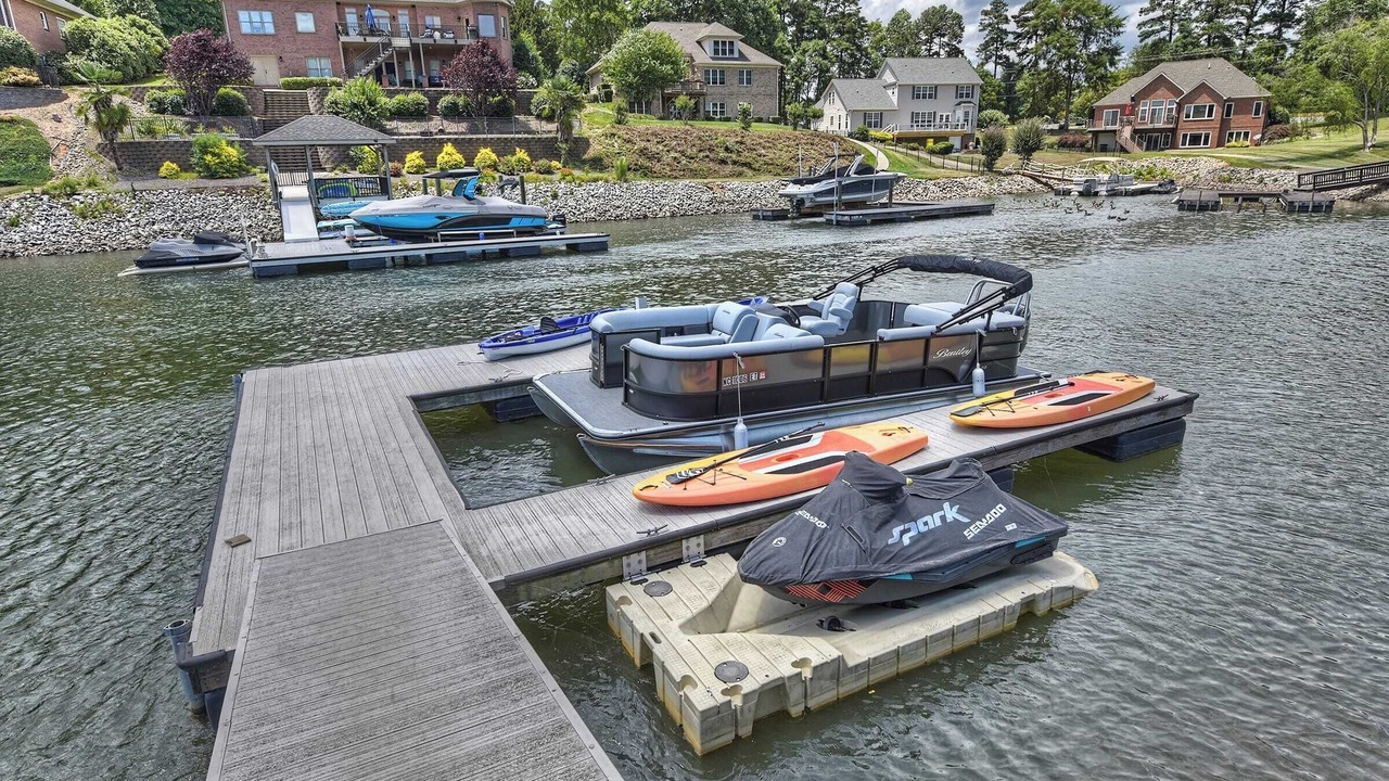 Photo of Others in Lake Norman of Catawba