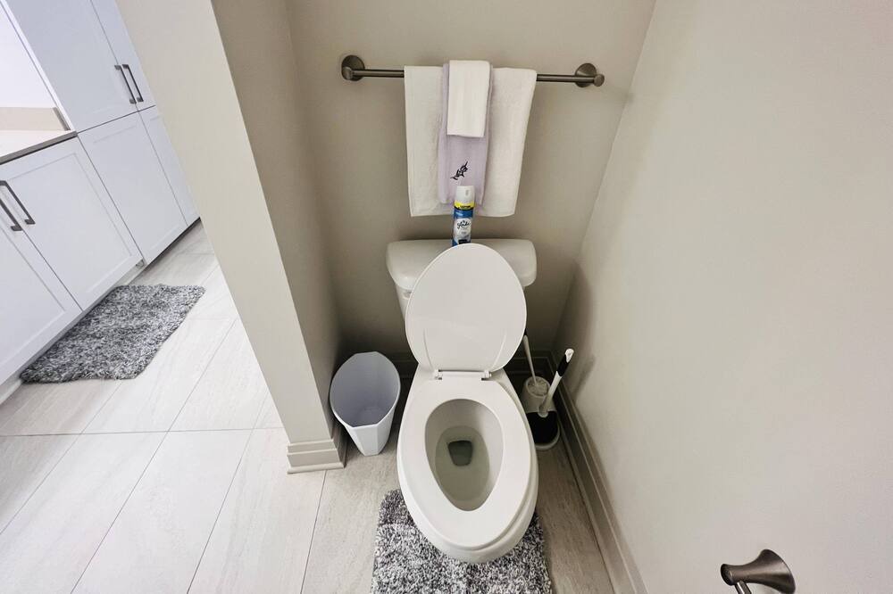 Photo of Bathroom in Downtown Charleston