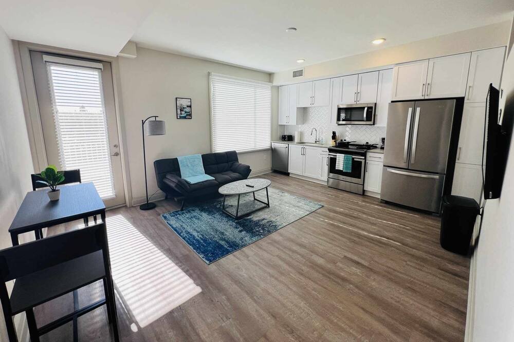 Photo of Livingroom in Westside