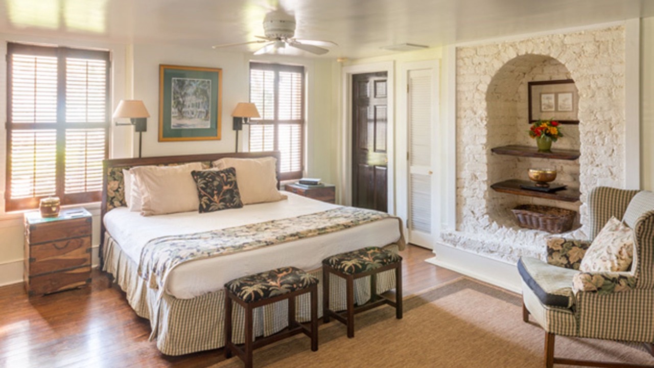 Photo of Bedroom in Downtown