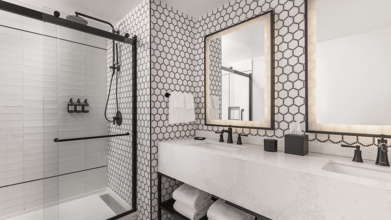 Photo of Bathroom in Charleston Historic District