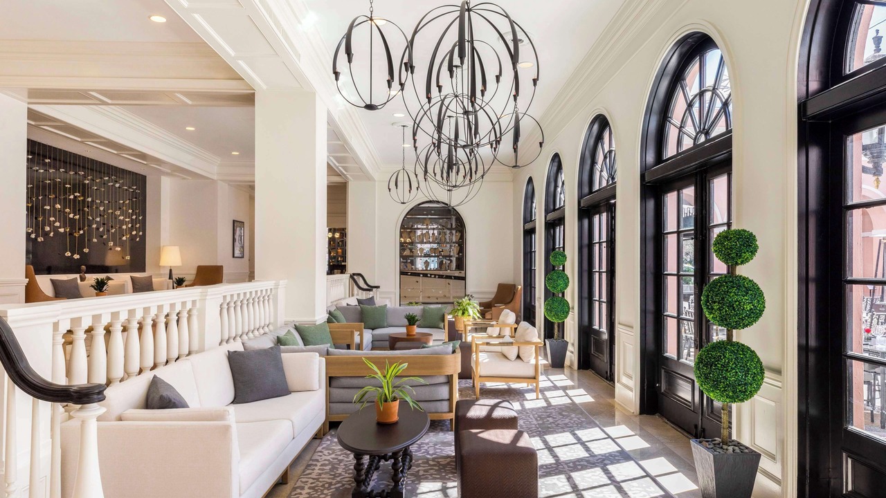Photo of Livingroom in Charleston Historic District