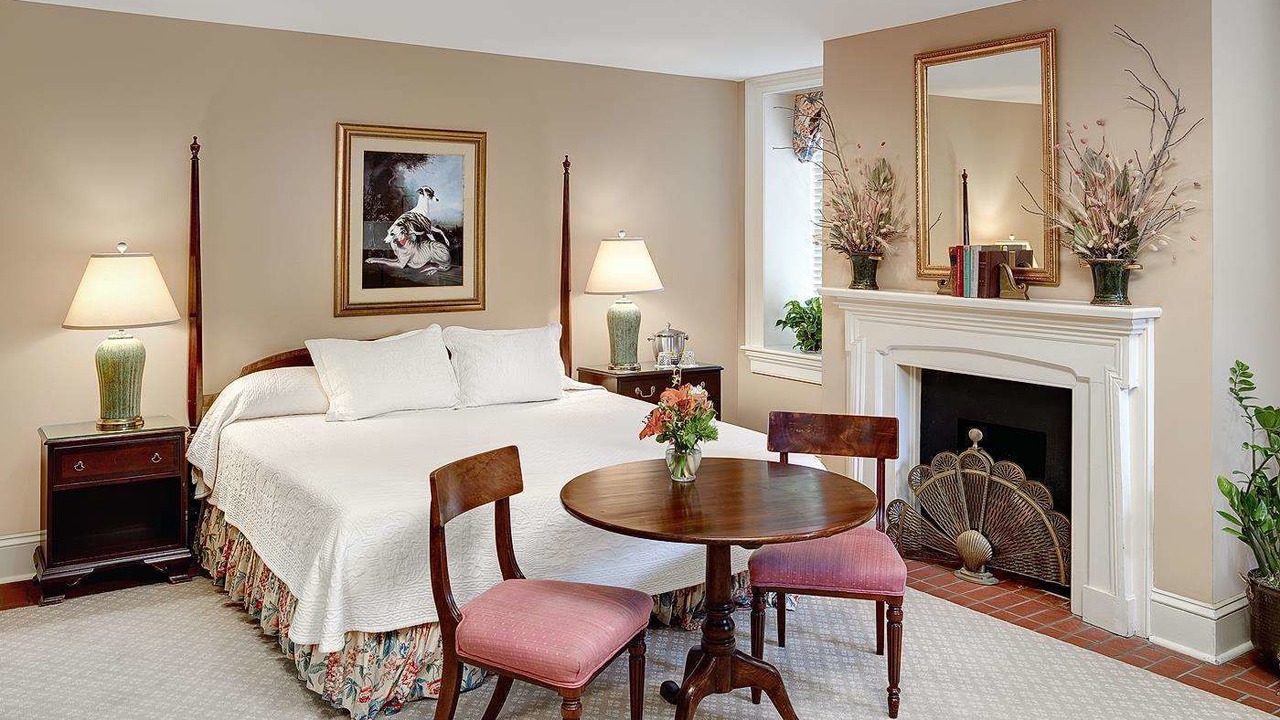 Photo of Bedroom in South of Broad