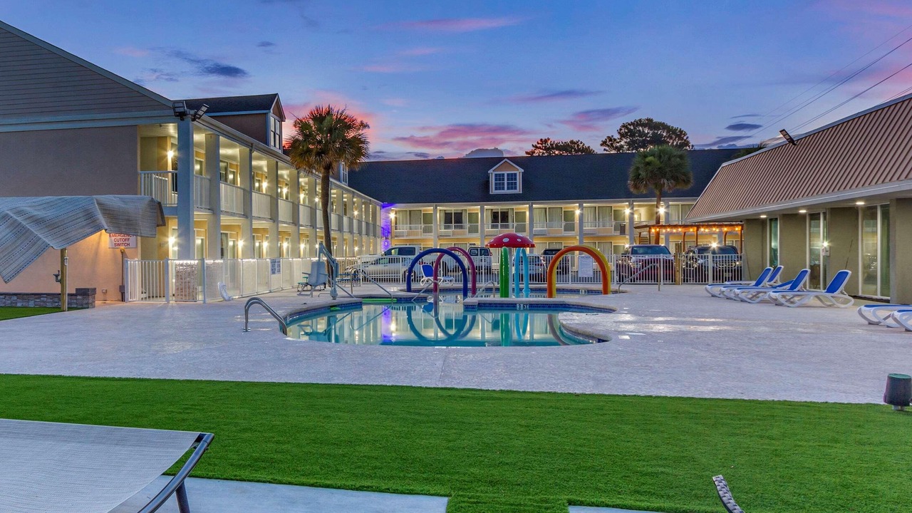 Photo of Others in Pawleys Island