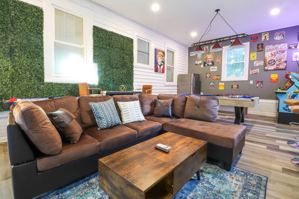 Photo of Livingroom in Greensboro