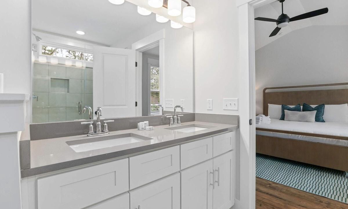 Photo of Bathroom in North Charleston