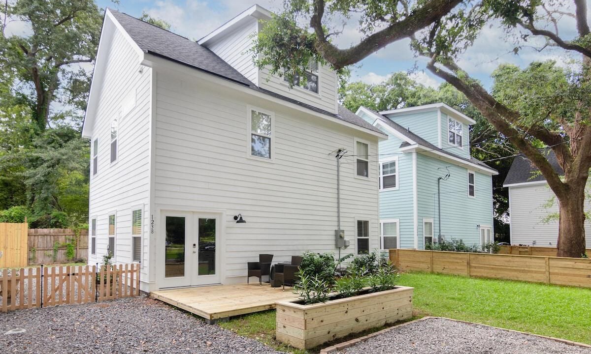 Photo of Outdoor in Mount Pleasant