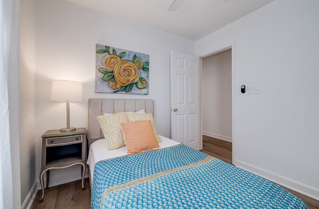 Photo of Bedroom in Beach Institute