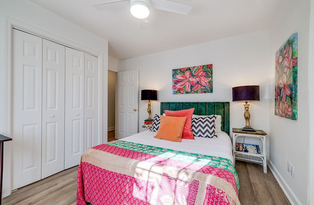 Photo of Bedroom in Beach Institute