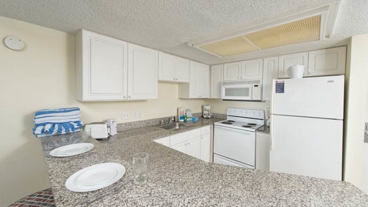 Photo of Kitchen in Ocean Drive