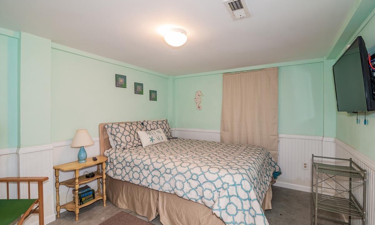 Photo of Bedroom in Litchfield by the Sea