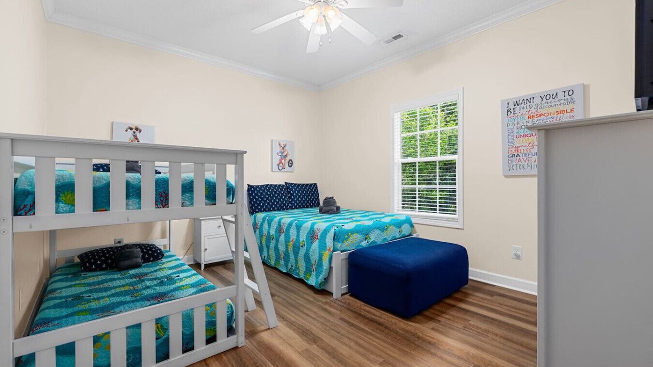 Photo of Bedroom in Crescent Beach