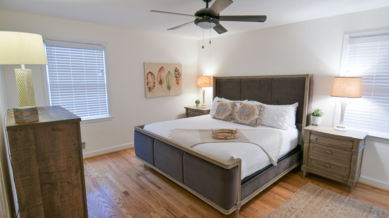 Photo of Bedroom in State Park