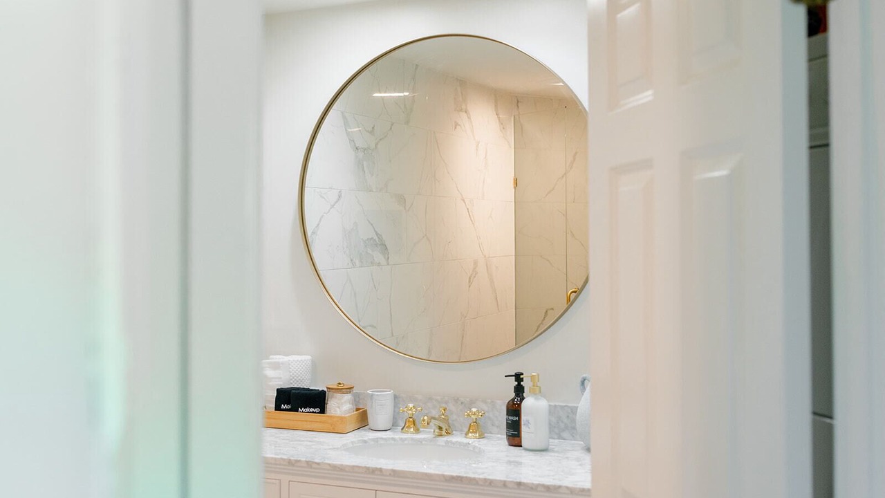 Photo of Bathroom in Night Heron