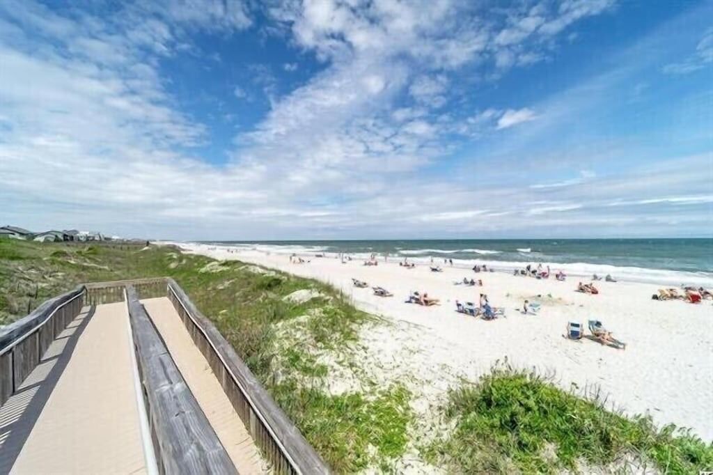 Photo of Others in Pawleys Island