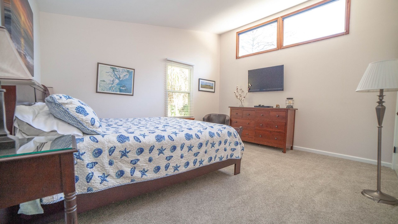 Photo of Bedroom in Saint Helena Island