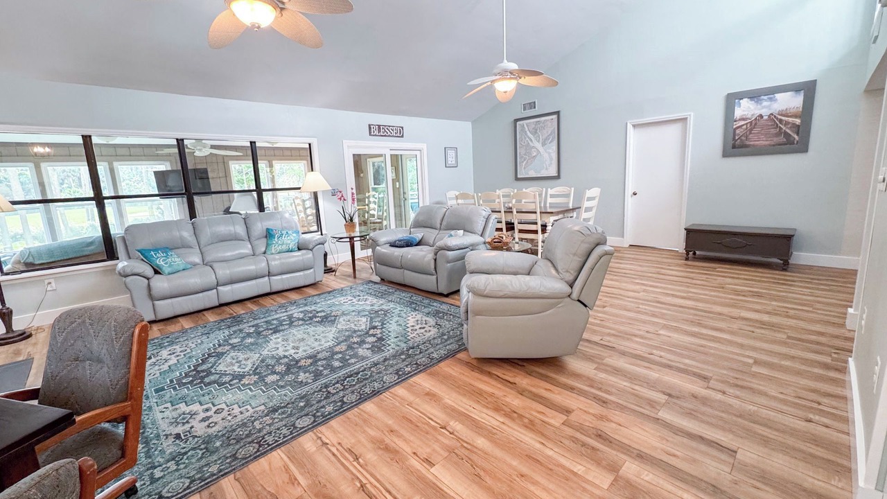 Photo of Livingroom in Saint Helena Island