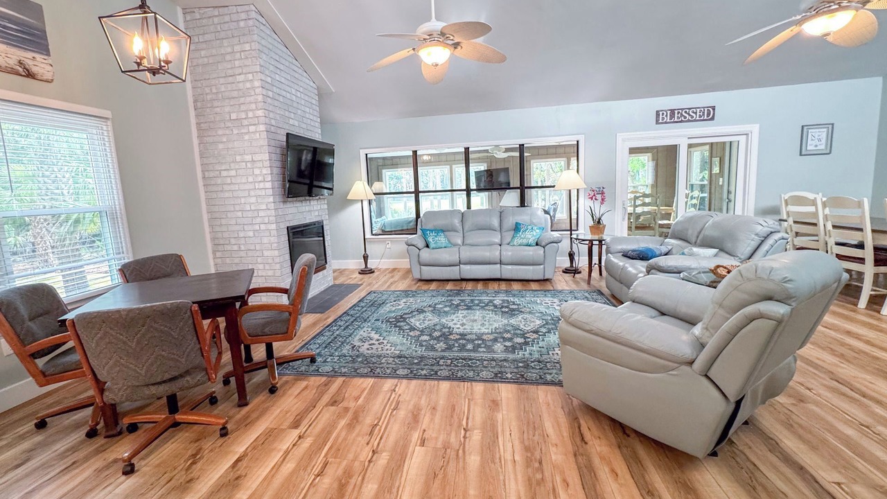 Photo of Bedroom in Saint Helena Island