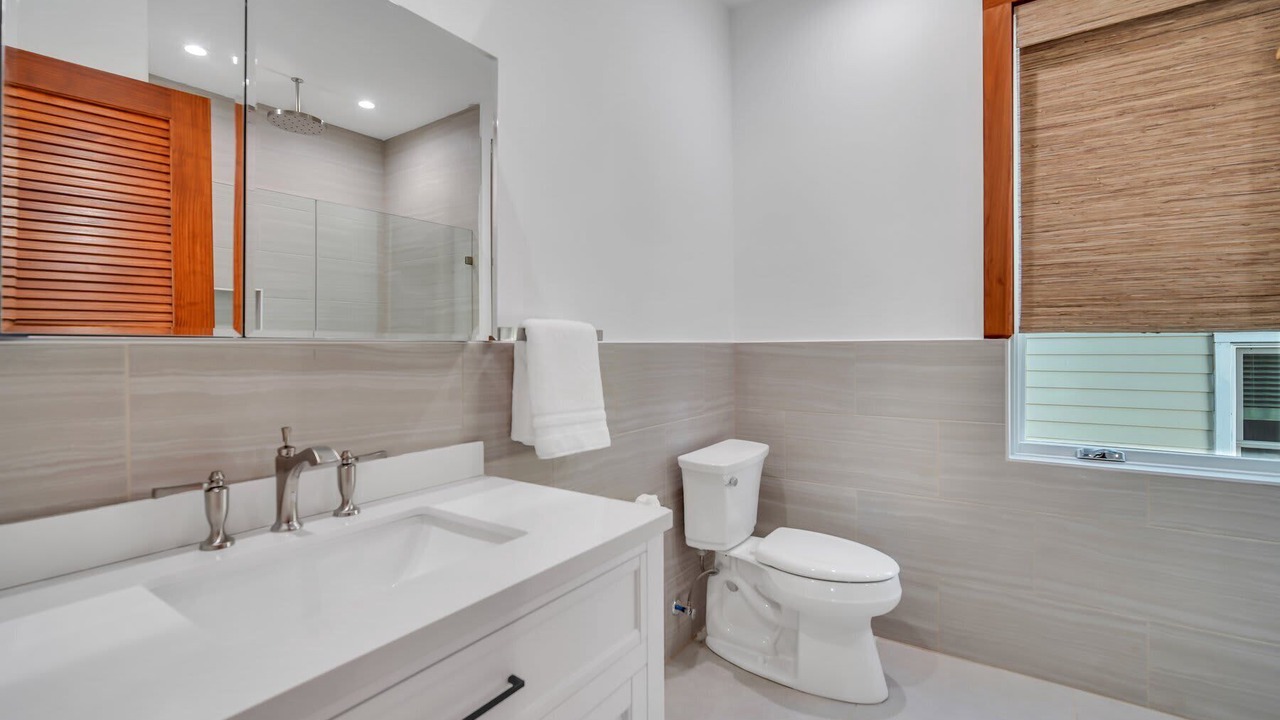 Photo of Bathroom in Cannonborough Elliotborough