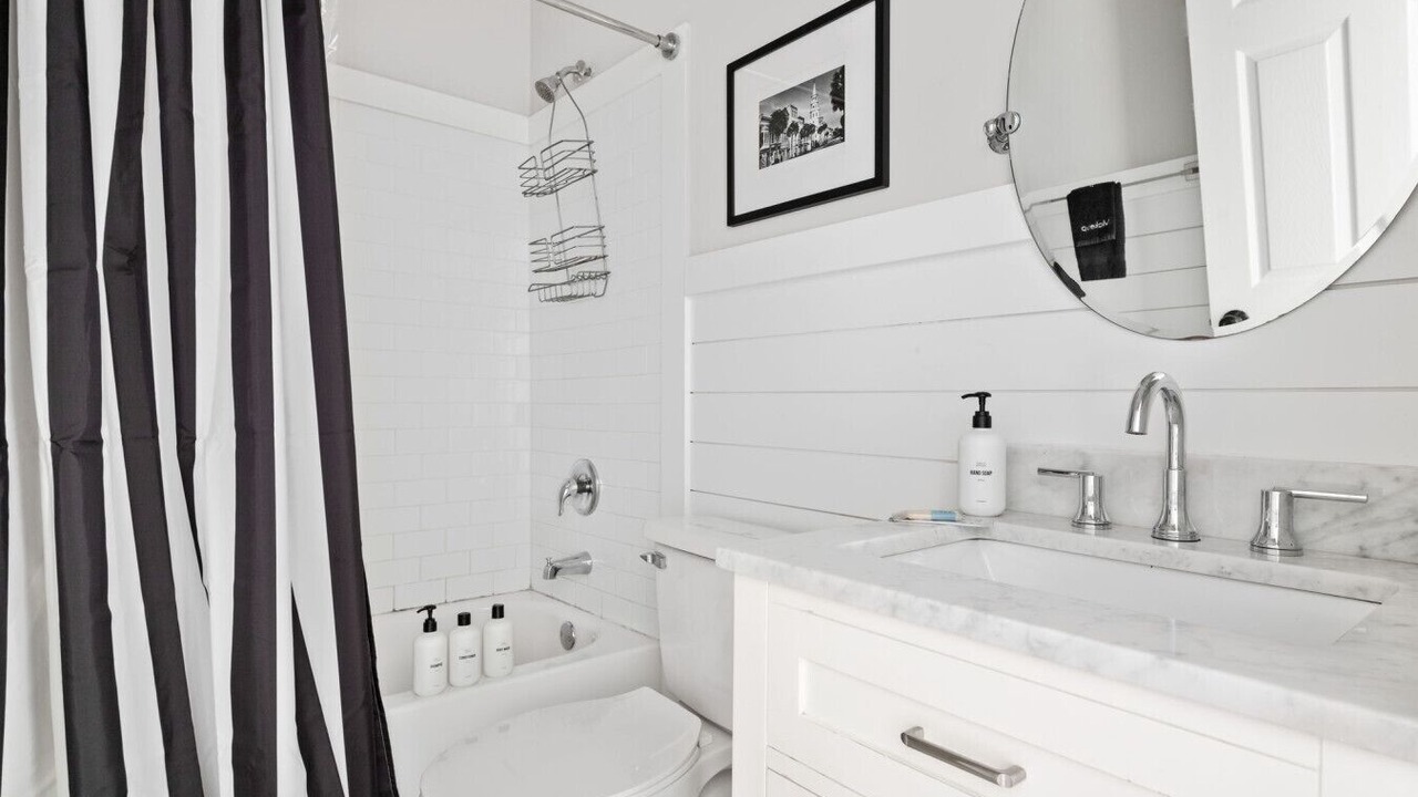 Photo of Bathroom in Cannonborough Elliotborough