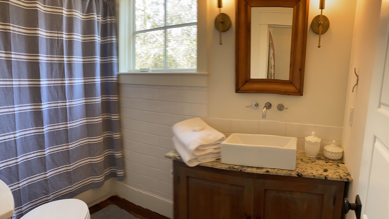 Photo of Bathroom in Johns Island
