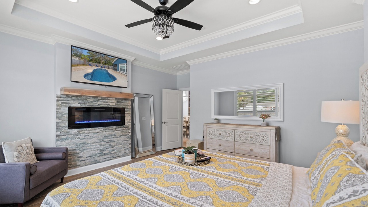 Photo of Bedroom in Atlantic Beach